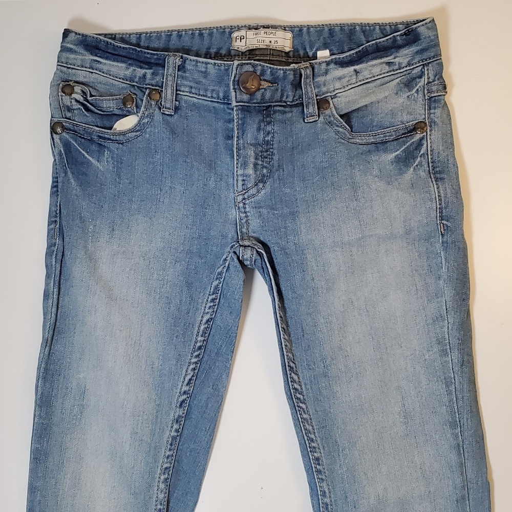 Free People Jeans (Size 25)